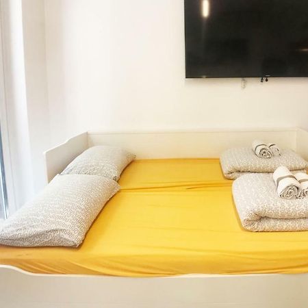 Вилла Duomo Luxury House 9 Pax Милан Экстерьер фото